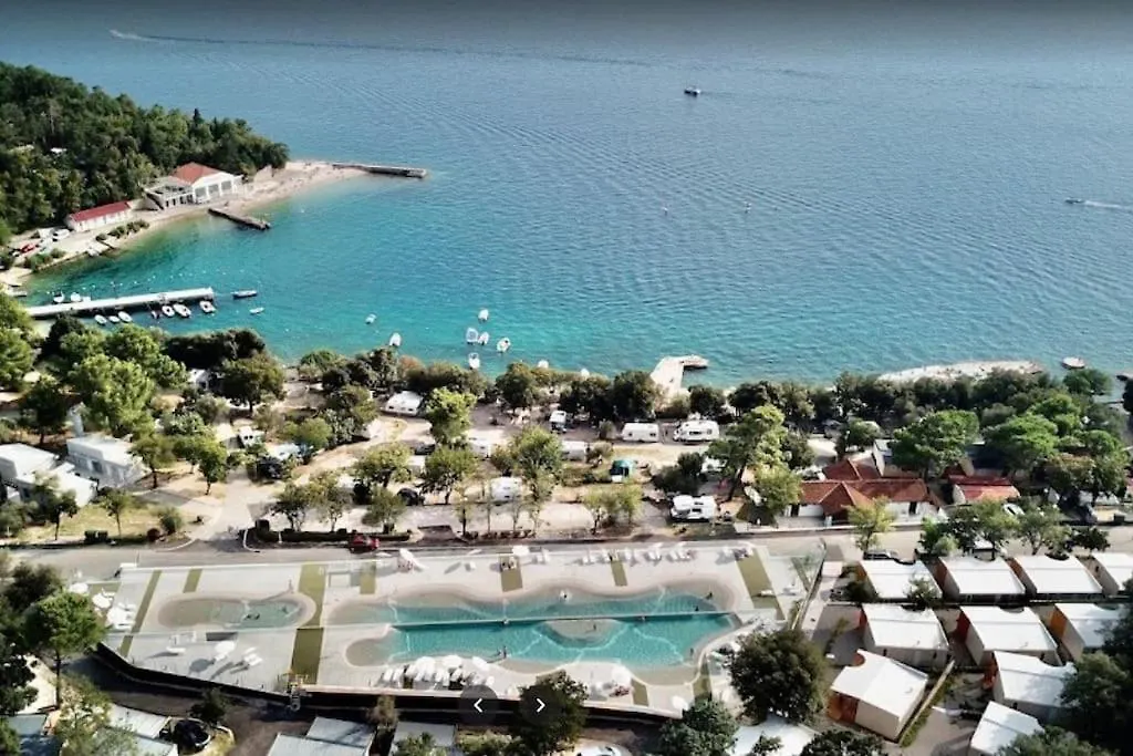 Holiday park Privilege Resorts Exclusive Camping Villas Selce